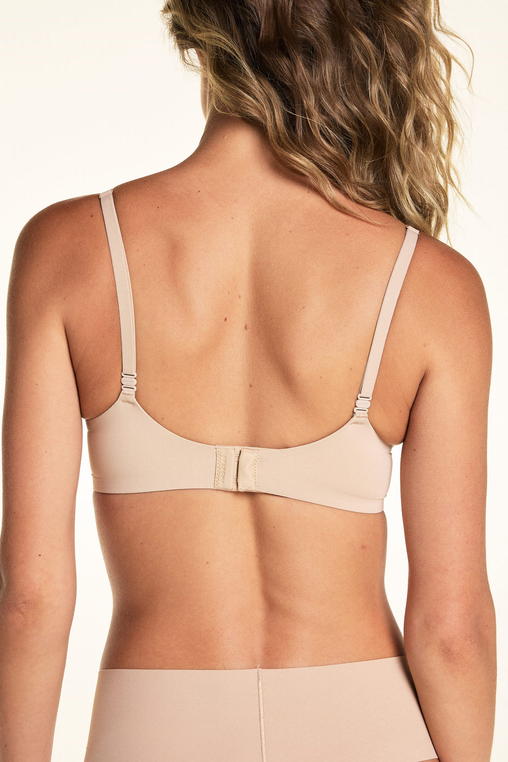 Base Picot Trim T-Shirt Bra - Beige