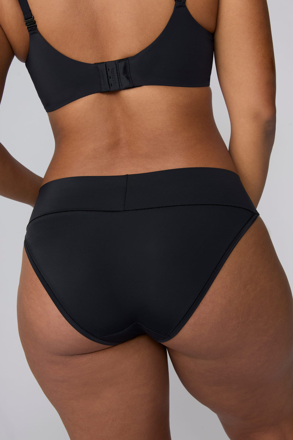 Bliss Low Rise Bikini - Black