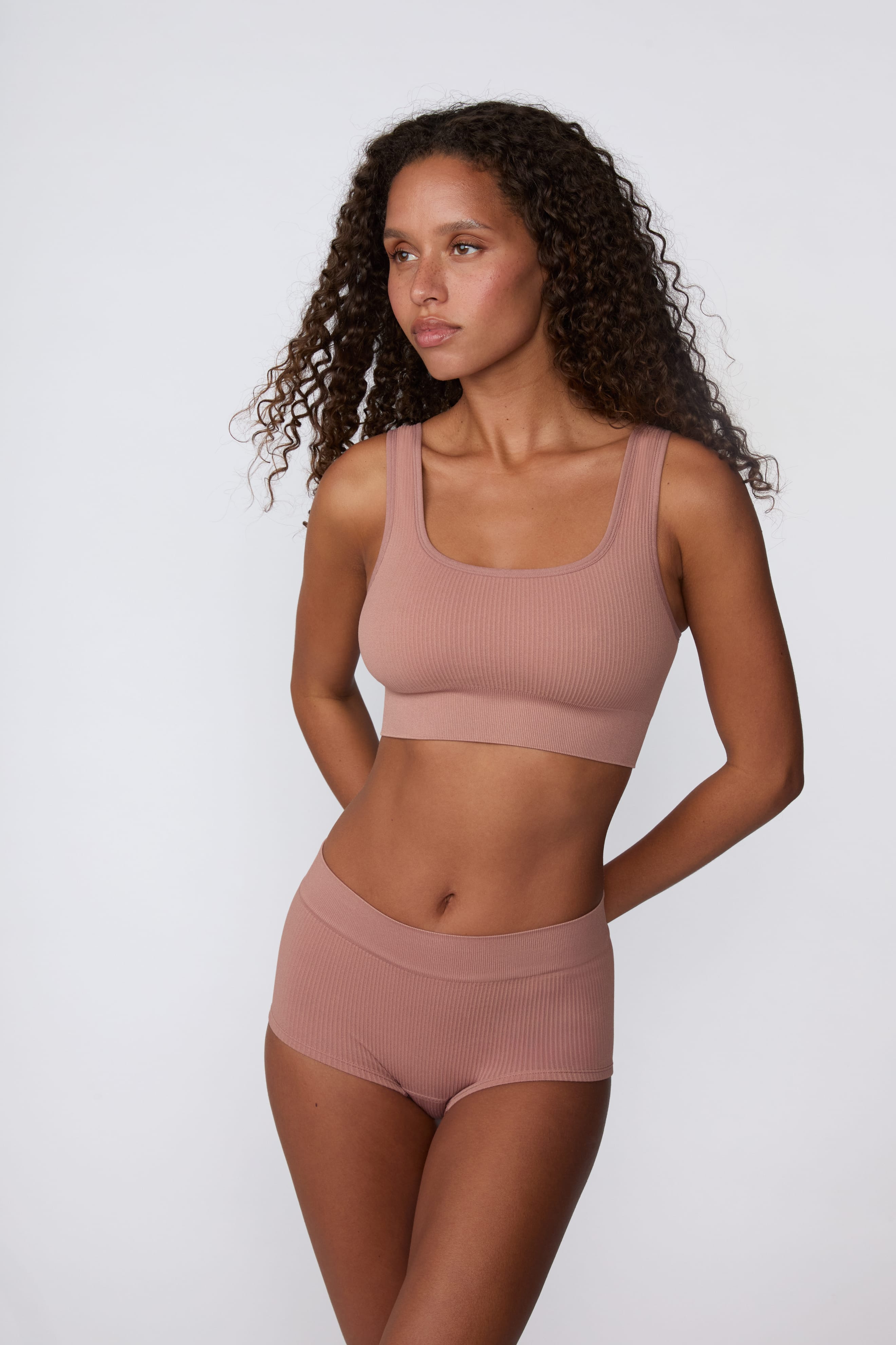 Ribbed Seamless Scoop Bralette - Plum