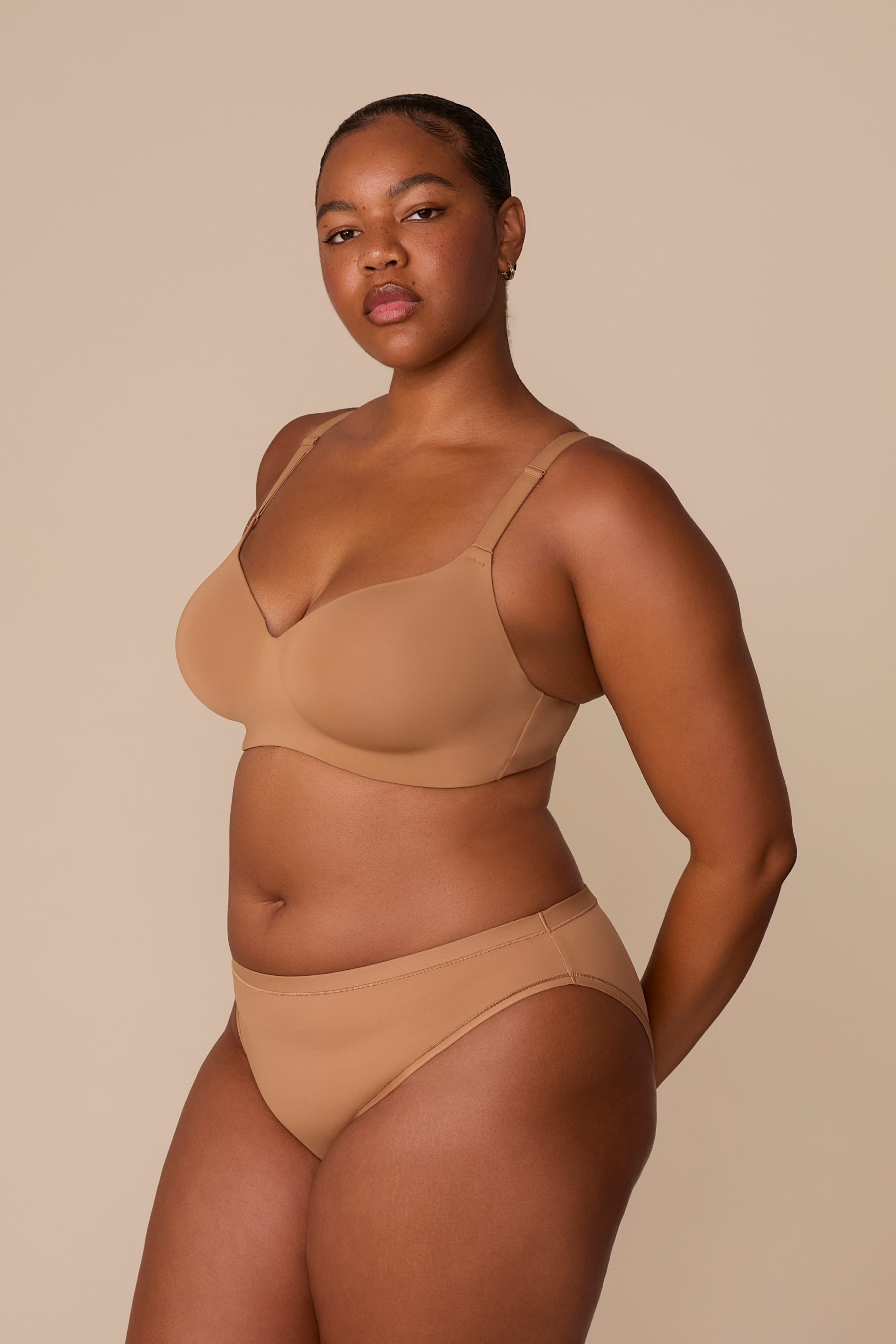 Base Wirefree T-Shirt Bra - Tan