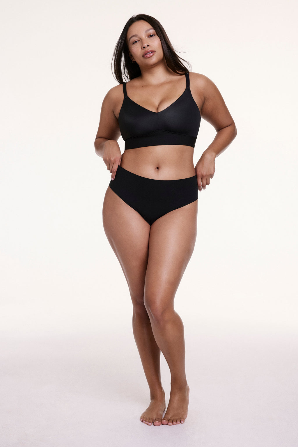 Invisible No Show Highwaist Thong - Black