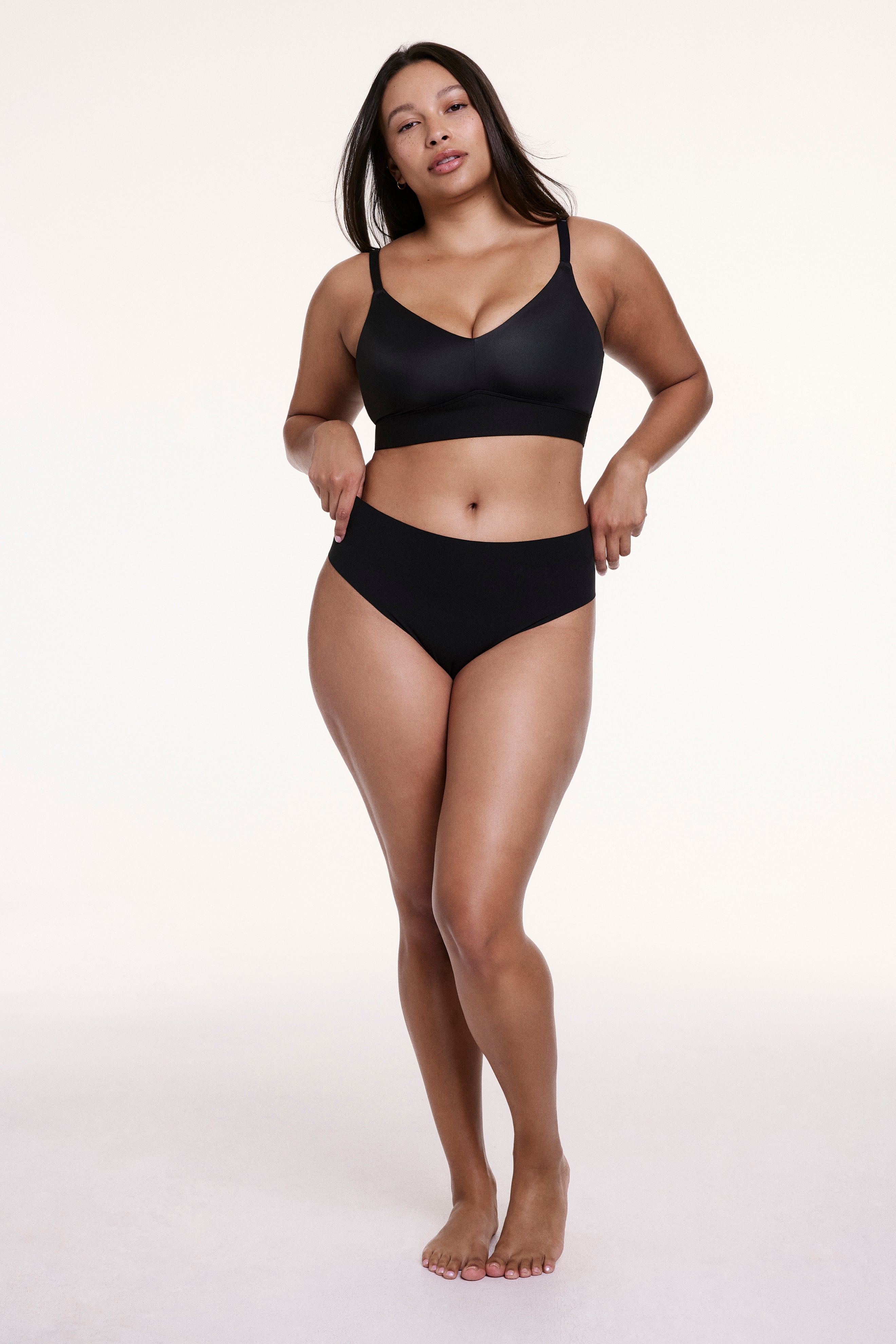 Invisible No Show Highwaist Thong - Black