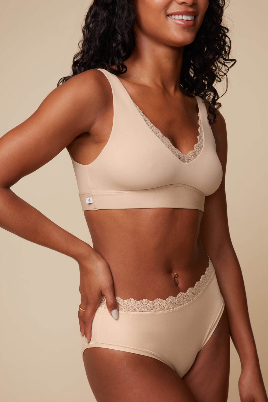 Bliss Lace Bralette - Beige