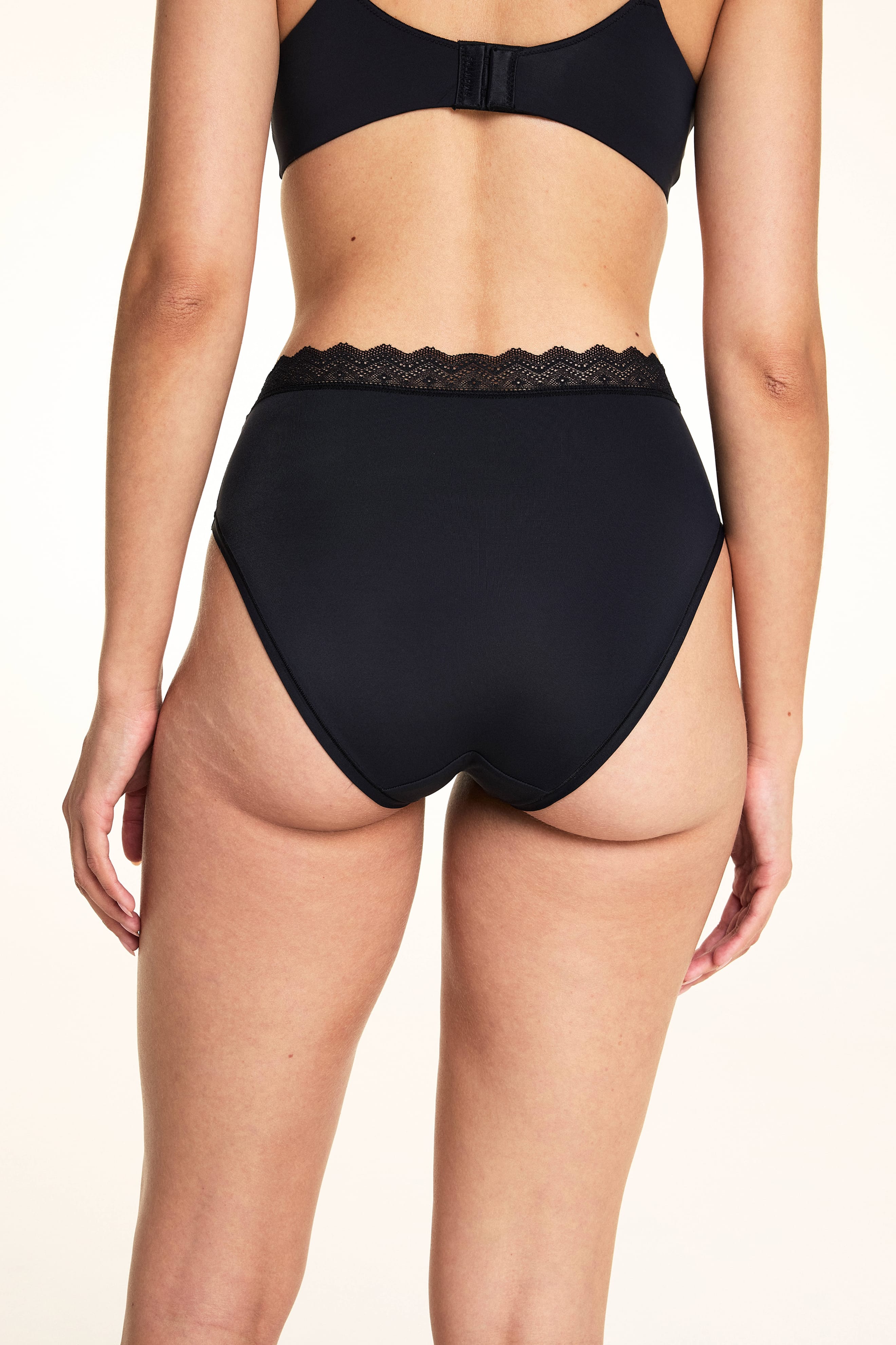 Bliss Lace Highwaist Brief - Black