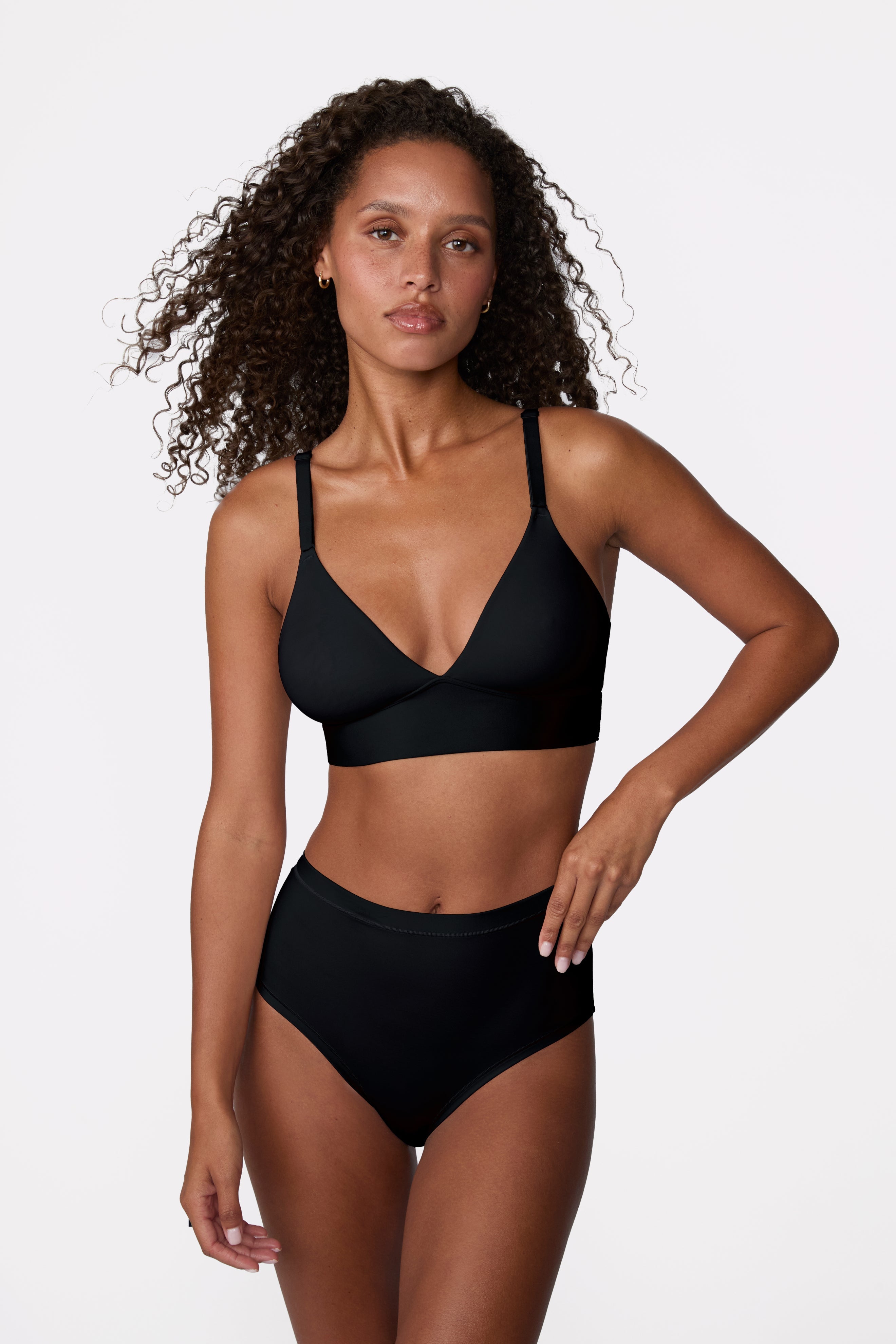 Bliss Triangle Bralette - Black